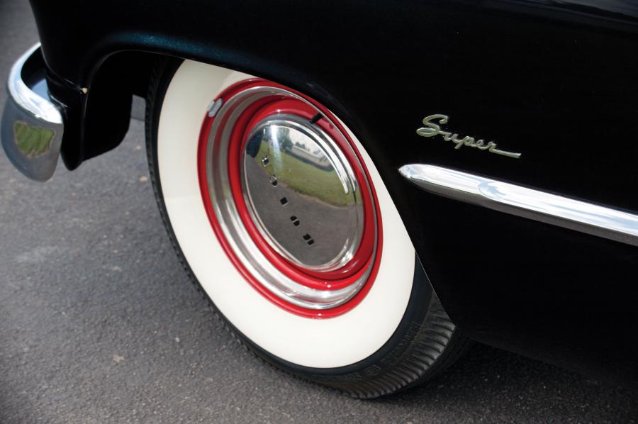  Buick Super Estate Station Wagon 1950 года  (фото 15 из 25)